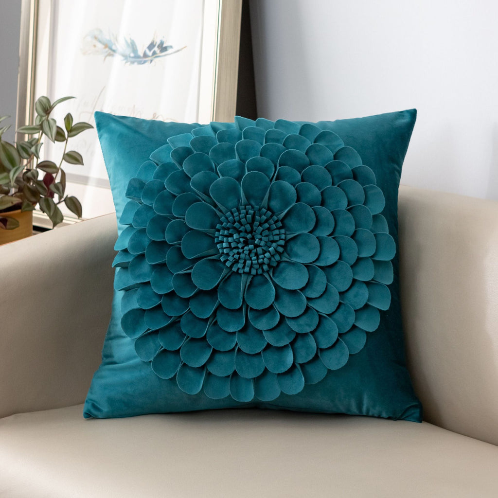 Lune Blanche Bloomé Cushion